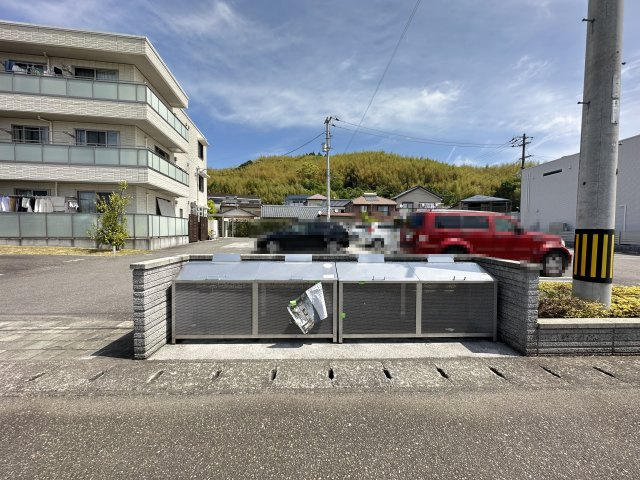 シャーメゾン初月Ⅱ B棟のその他