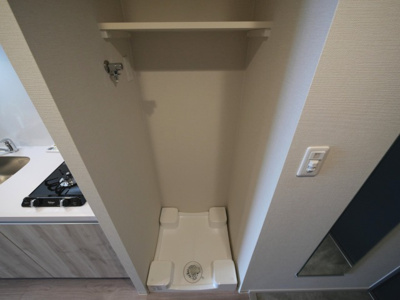 【設備】 | プレサンス緑橋ソレアス | 洗濯機置き場です。