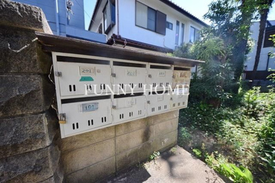 【エントランス】 | ビラ三枝