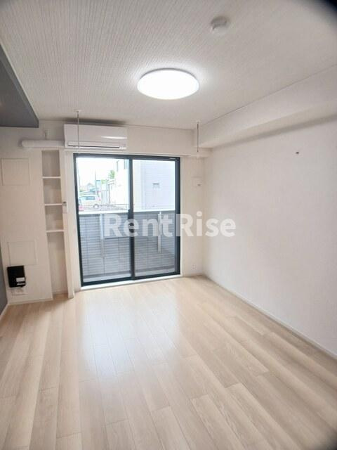 ソレイユの居間・リビング