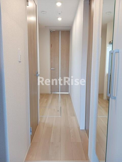 ソレイユの玄関