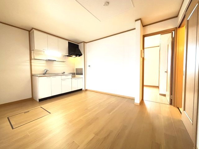 ファシネイション春日Ⅱの居間・リビング