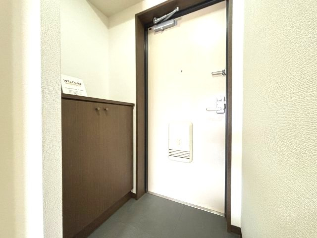アヴァンセ21の玄関
