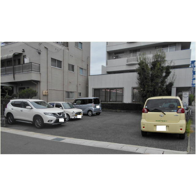 岐阜市八代２丁目の事務所の駐車場|駐車場