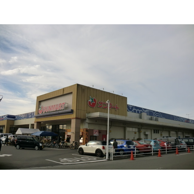 岐阜市八代２丁目の事務所の周辺|サンマート長良店