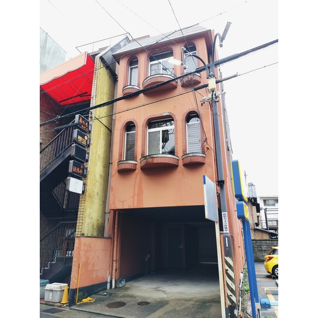 岐阜市弥八町の店舗事務所