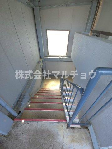 ハイツPALのロビー|ゆとりのあるロビーです