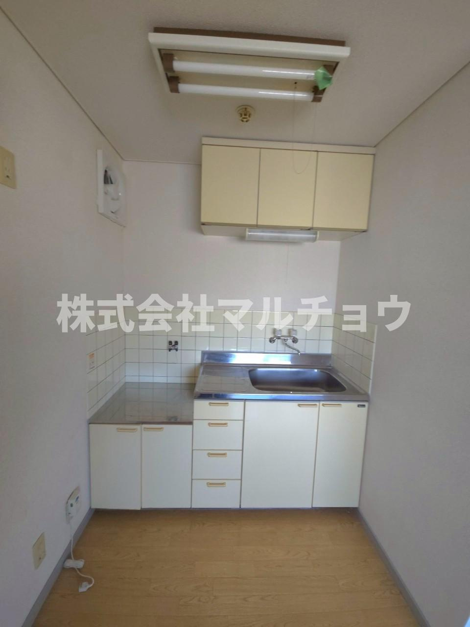 ハイツPALのキッチン|コンパクトなキッチンで掃除もラクラク