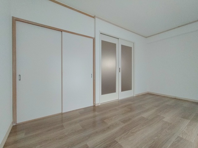 神戸市兵庫区西出町１丁目の賃貸マンション