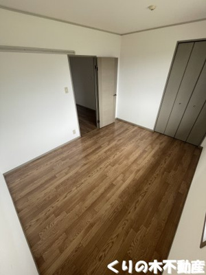 【寝室】 | セジュール小泉Ⅱ | 使い勝手のいい寝室です