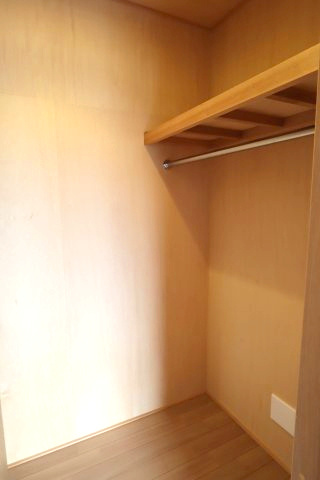 第1関根マンションの収納