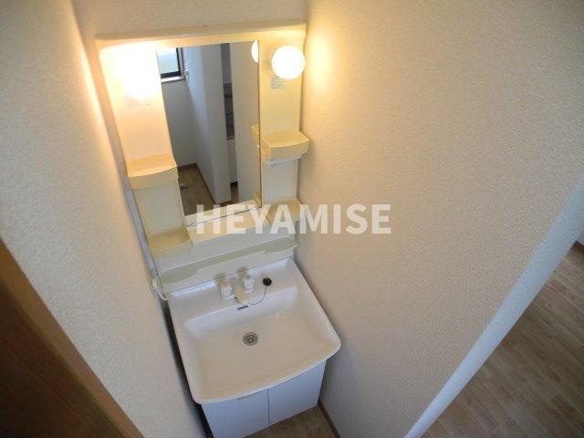 ルーシッド仲沖の洗面所|※室内画像は別号室のもの