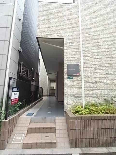 リブリ・グランパル江戸川 のエントランス