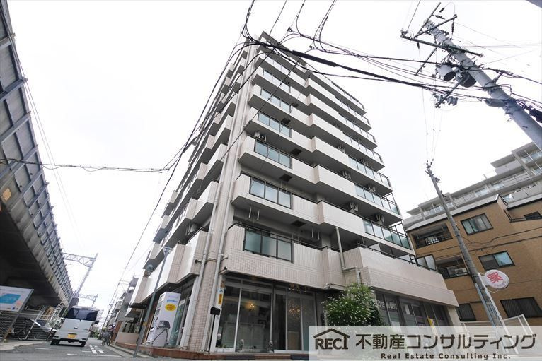 トーカンキャスティール六甲道の外観