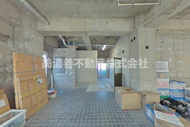 ６５３３７　岐阜市雄総桜町３丁目住居付き店舗のその他