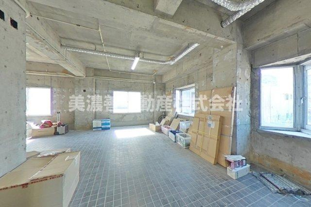 ６５３３７　岐阜市雄総桜町３丁目住居付き店舗のその他