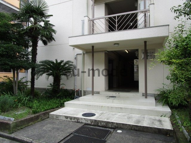 アンフィニィ橋の内Ⅱのエントランス