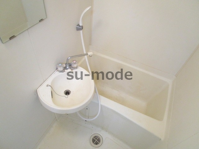 アンフィニィ橋の内Ⅱの浴室