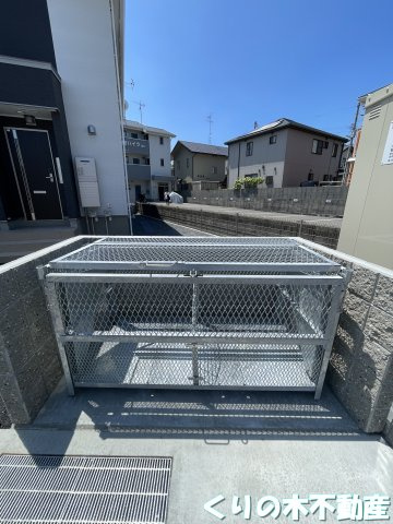 【その他共用部分】 | N Anchorage | 敷地内ゴミ置き場です