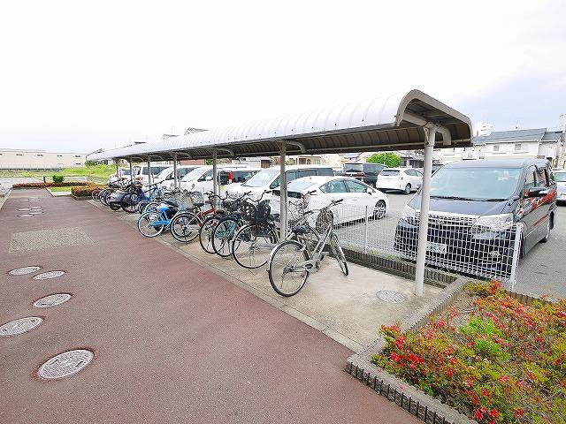 ヴィラ・サニーフラットAのその他共用部分|自転車置き場