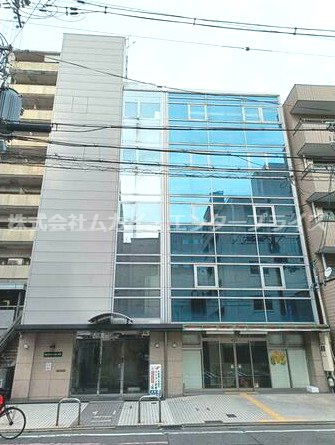 立美ビルの外観