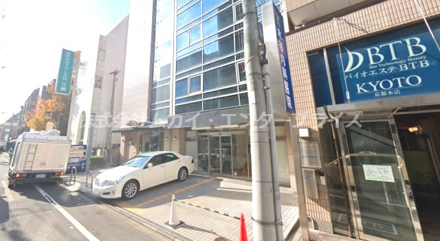 立美ビルの外観