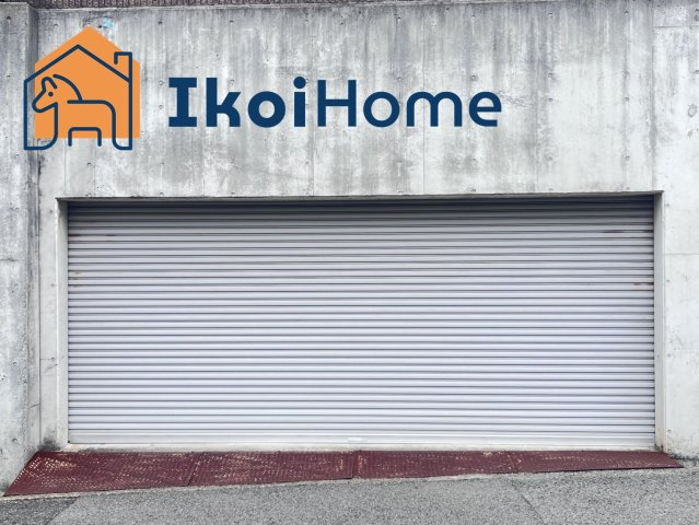 明石市太寺1丁目　中古戸建の駐車場|お車2台駐車可能なスペースございます♪電動シャッターガレージですのでお車大切にお停めいただけます！