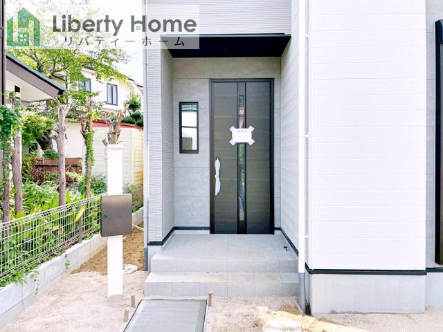 取手市西11期　新築戸建のエントランス