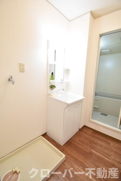 ボナール立江の洗面所|洗髪洗面化粧台・室内洗濯機置場