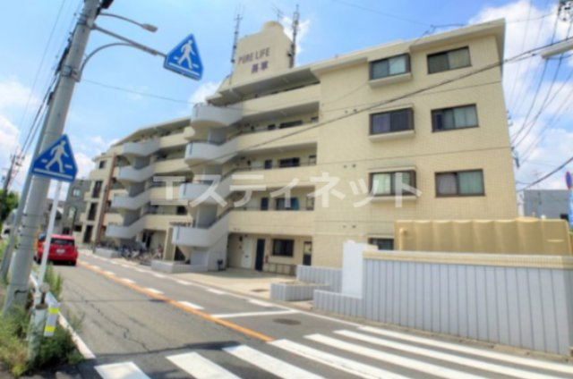 ピュアライフ長草A棟の外観