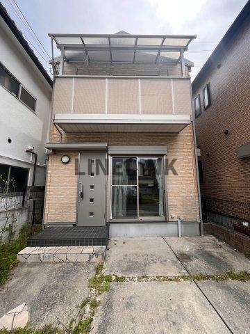 八尾市旭ヶ丘3丁目戸建の外観