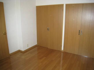 【洋室】 | ファミール山泉