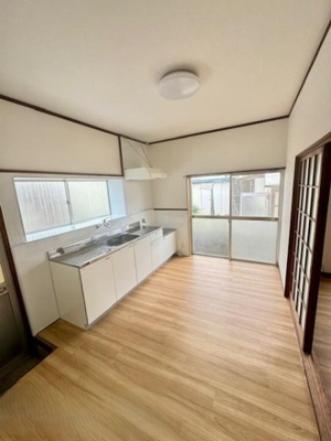 【居間・リビング】 | 明治町貸家