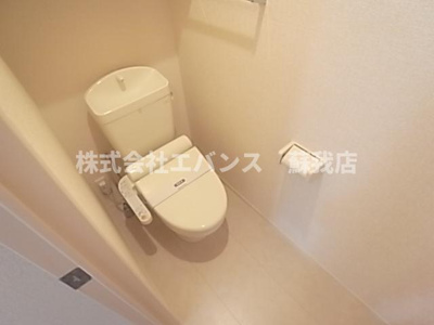 【トイレ】 | バニュルスV | 落ち着いたトイレです