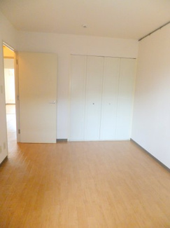 【寝室】 | サンハーモナイズ