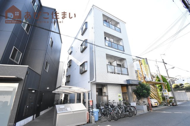 ハイムジャンプールの外観