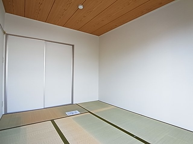 神戸市長田区山下町１丁目のアパート