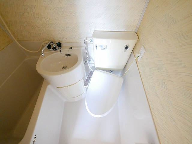 マンションアモリーノのトイレ