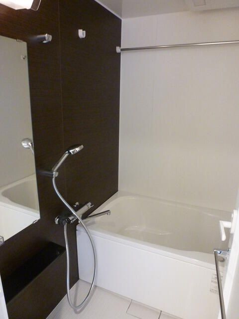 プレジリア東日本橋の浴室