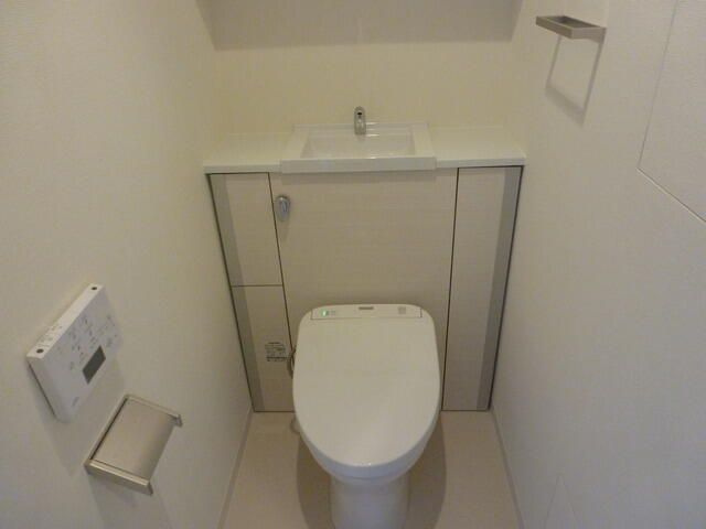 プレジリア東日本橋のトイレ