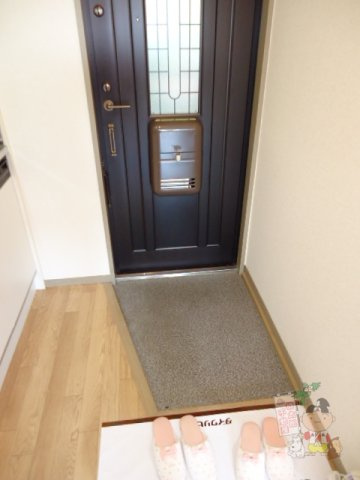 ドミールTOMOの玄関