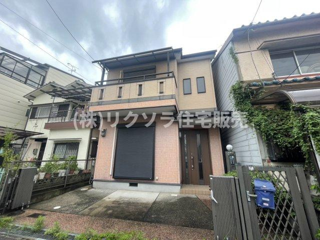 萱島南町　中古一戸建ての外観|新しい生活にいかがでしょうか？外観はお住まいの顔になります。こだわりたいポイントですね。外壁塗装や屋根塗装のご相談も承っております。
■現地内覧・資金計画相談・住宅ローン相談もお問合せ受付中■