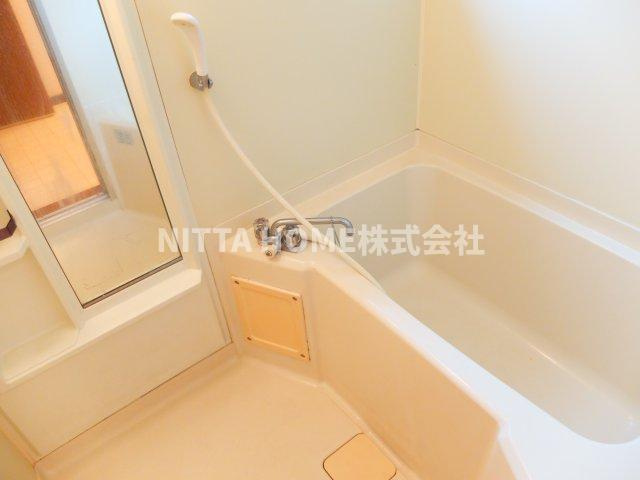 ハイツ森上の浴室|お風呂とトイレは別々★