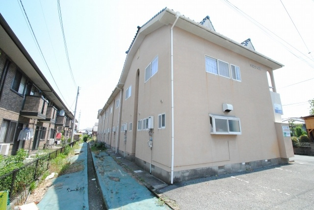 メゾンコーポ原の外観