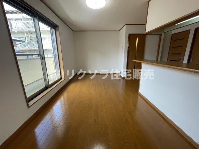 田井町　中古一戸建てのダイニング|LDK14.3帖
■物件内覧・資金計画相談・住宅ローン相談、リフォーム相談、お問合せ受付中■
※当日・翌日のご内覧、ご相談はお電話でのお問合せがスムーズです！