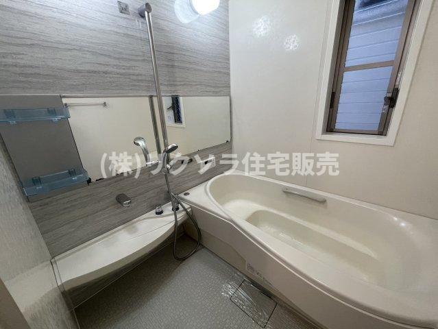 田井町　中古一戸建ての浴室|浴室乾燥機付き
■物件内覧・資金計画相談・住宅ローン相談、リフォーム相談、お問合せ受付中■
※当日・翌日のご内覧、ご相談はお電話でのお問合せがスムーズです！