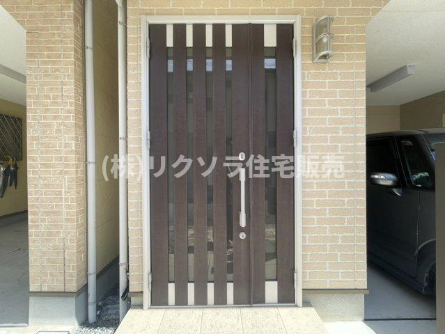 田井町　中古一戸建ての玄関|■物件内覧・資金計画相談・住宅ローン相談、リフォーム相談、お問合せ受付中■
※当日・翌日のご内覧、ご相談はお電話でのお問合せがスムーズです！