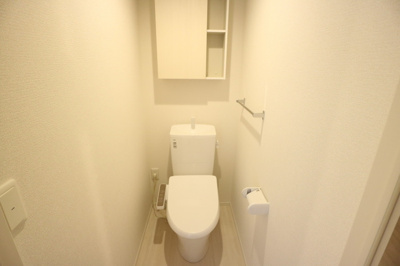 【トイレ】 | レリヤンファミリオⅧ