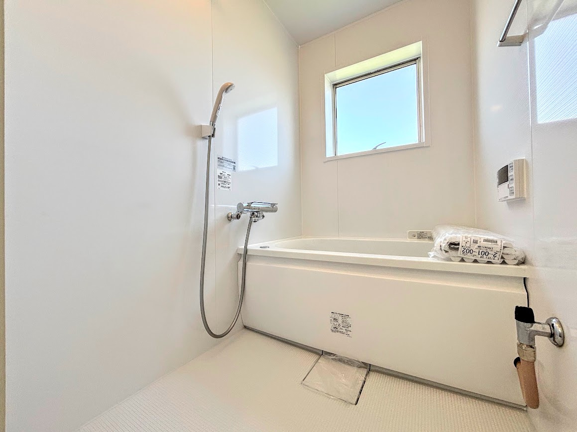 スカイヴィレッジ戸塚の和室|◆子どものスタディ空間として、あるいは書斎やホビールームとして生活スタイルに合わせて使えるプライベートルーム。居心地のいい落ち着いたインテリアが似合います。