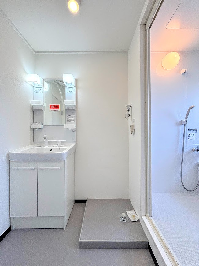 スカイヴィレッジ戸塚の和室|◆気持ちの良い風が室内へ入り込む居室。家具を配置しても広々ご利用いただけます！！